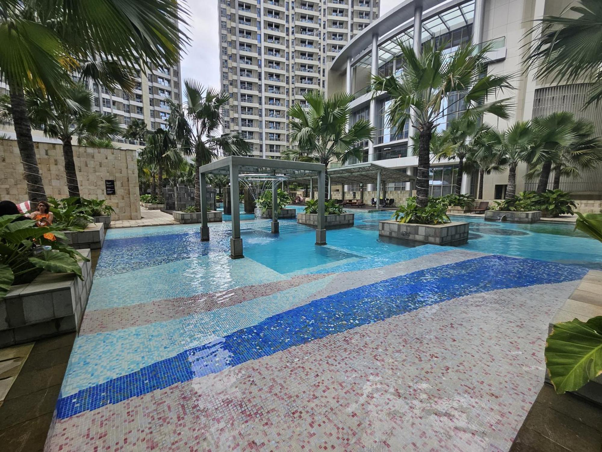 3Br Flat In Taman Anggrek Residence Джакарта Экстерьер фото